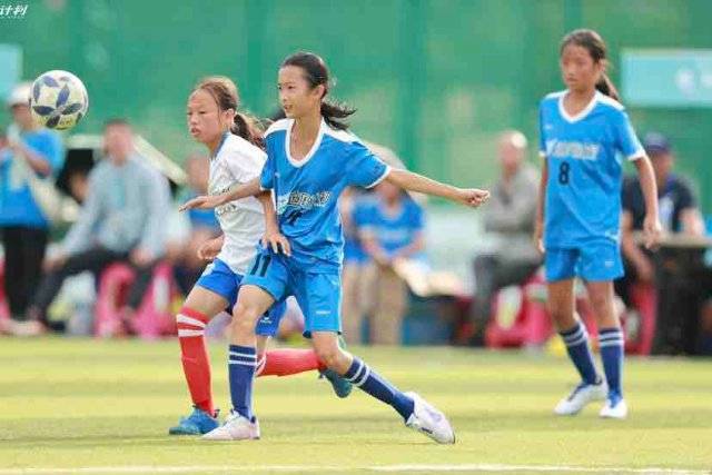 曼城17轮英超只拿到27分 创造15年最差成绩